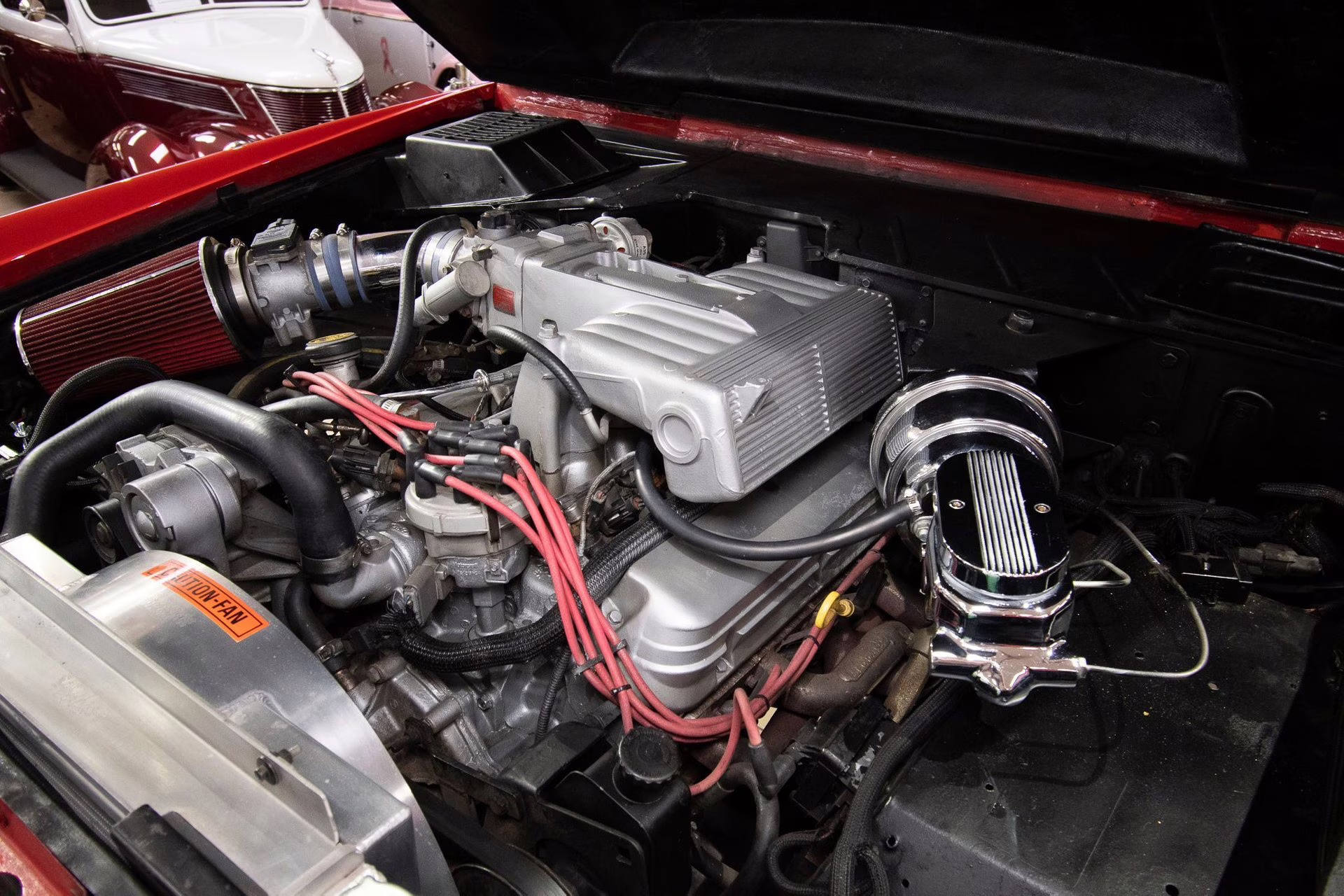 1975 Bright Red/White Ford Bronco