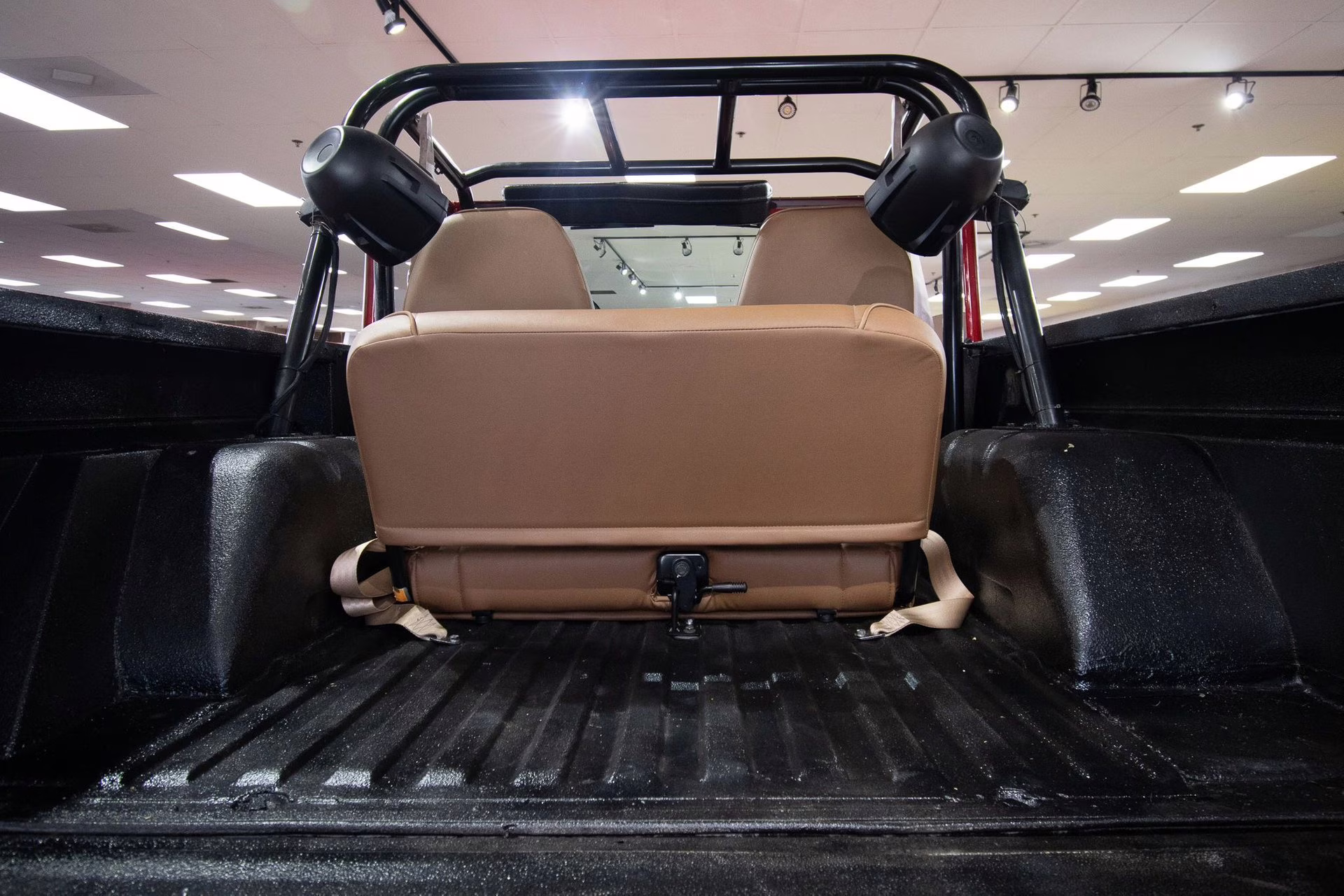 1975 Bright Red/White Ford Bronco