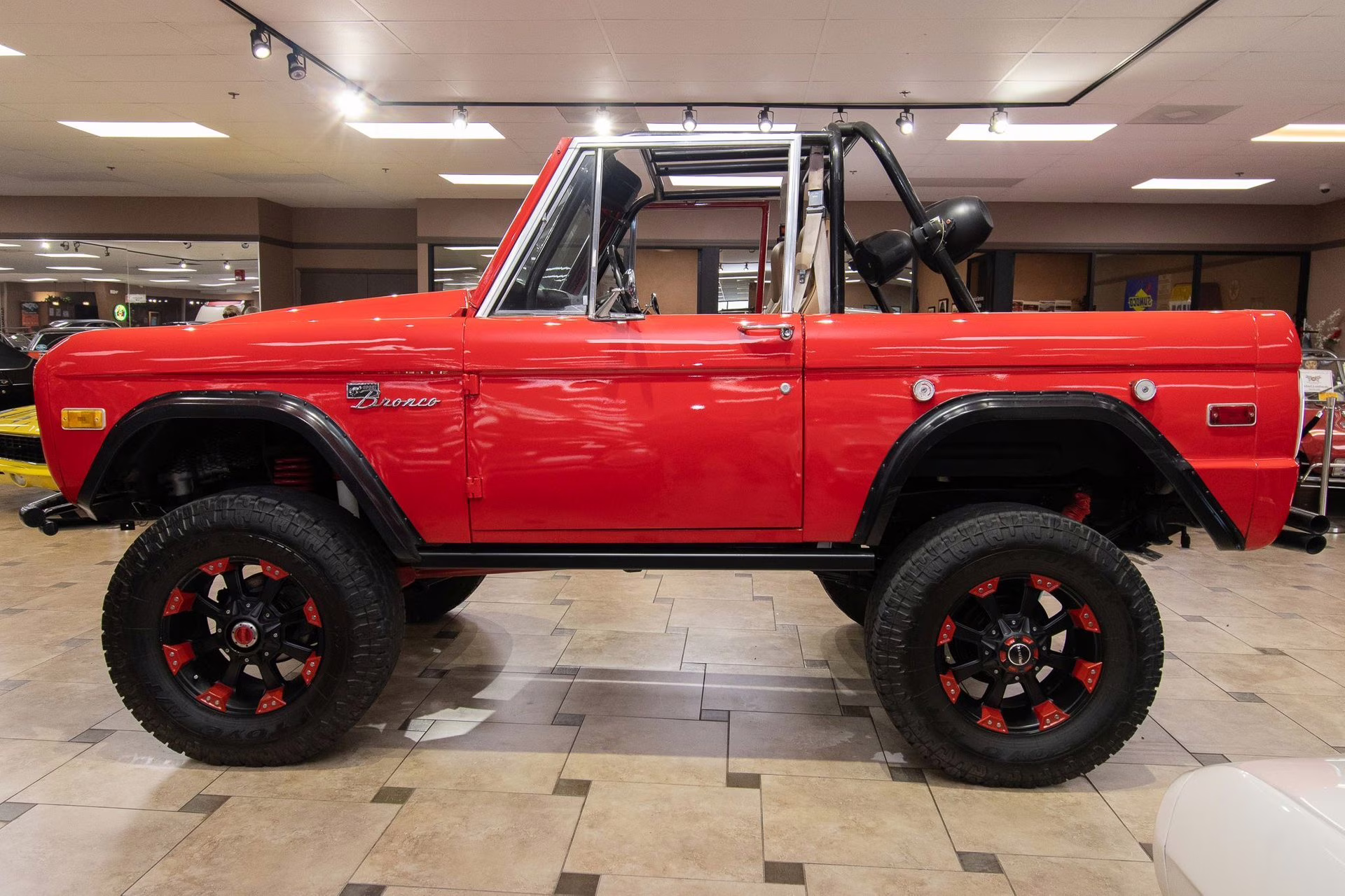 1975 Bright Red/White Ford Bronco