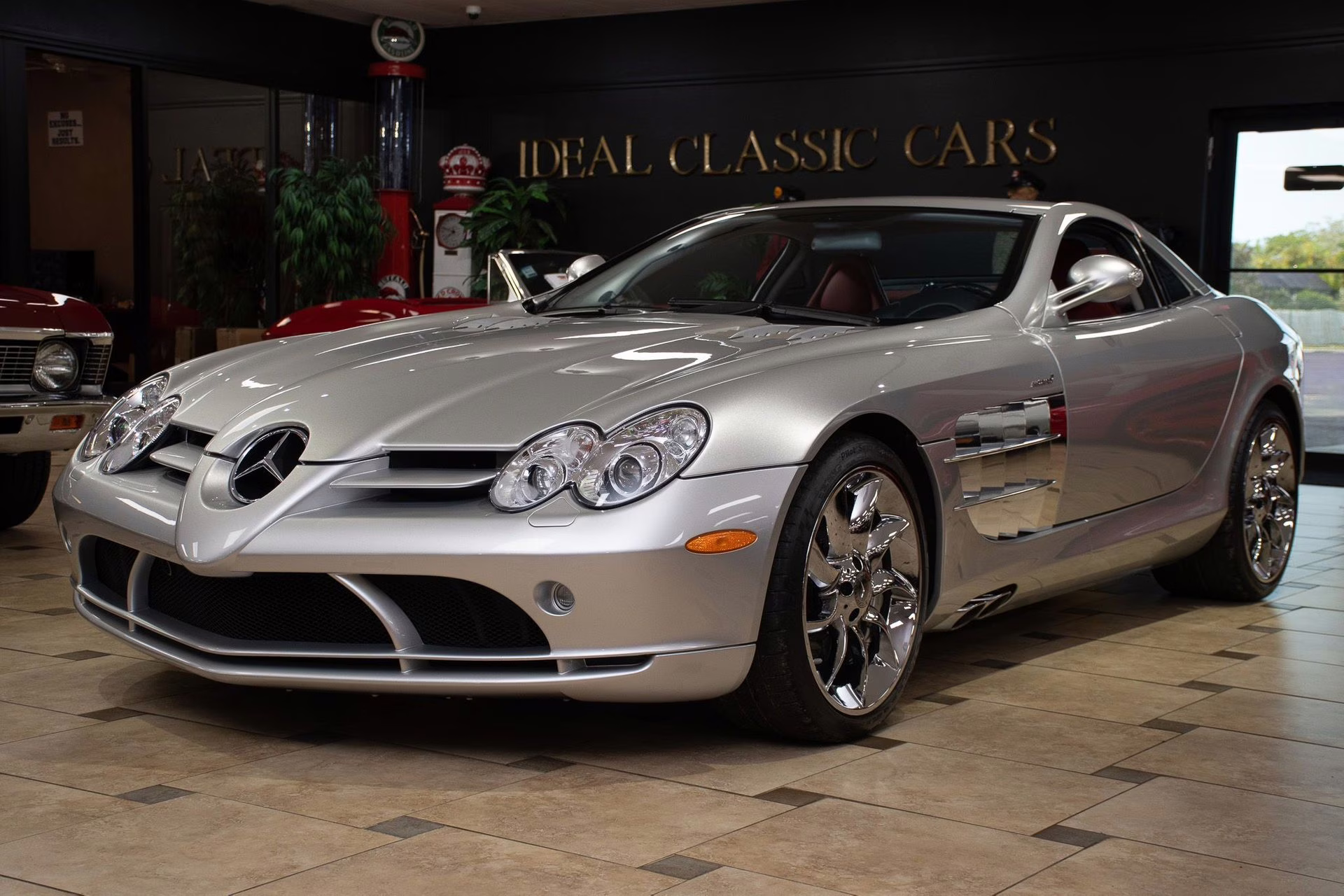 2005 Crystal Laurite Silver Mercedes-Benz SLR