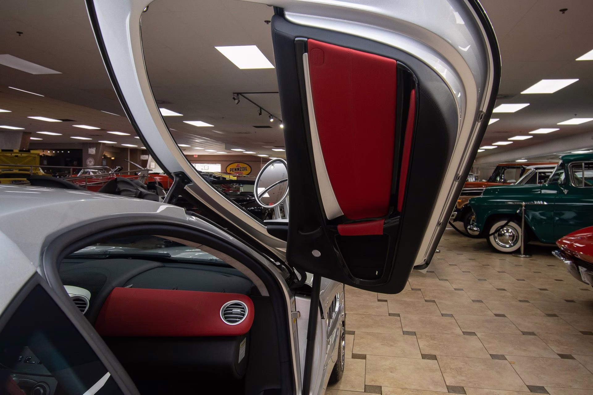 2005 Crystal Laurite Silver Mercedes-Benz SLR