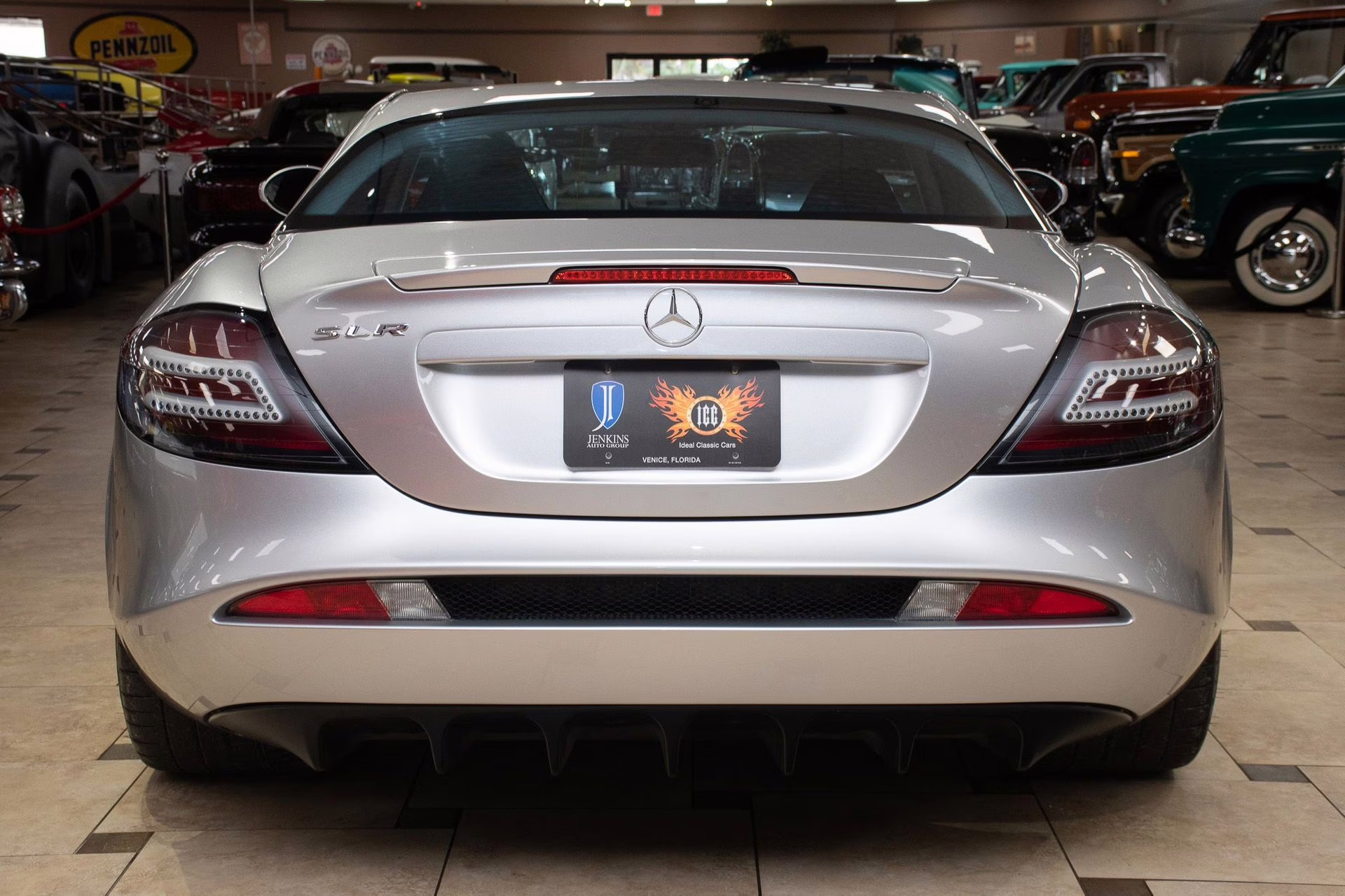 2005 Crystal Laurite Silver Mercedes-Benz SLR