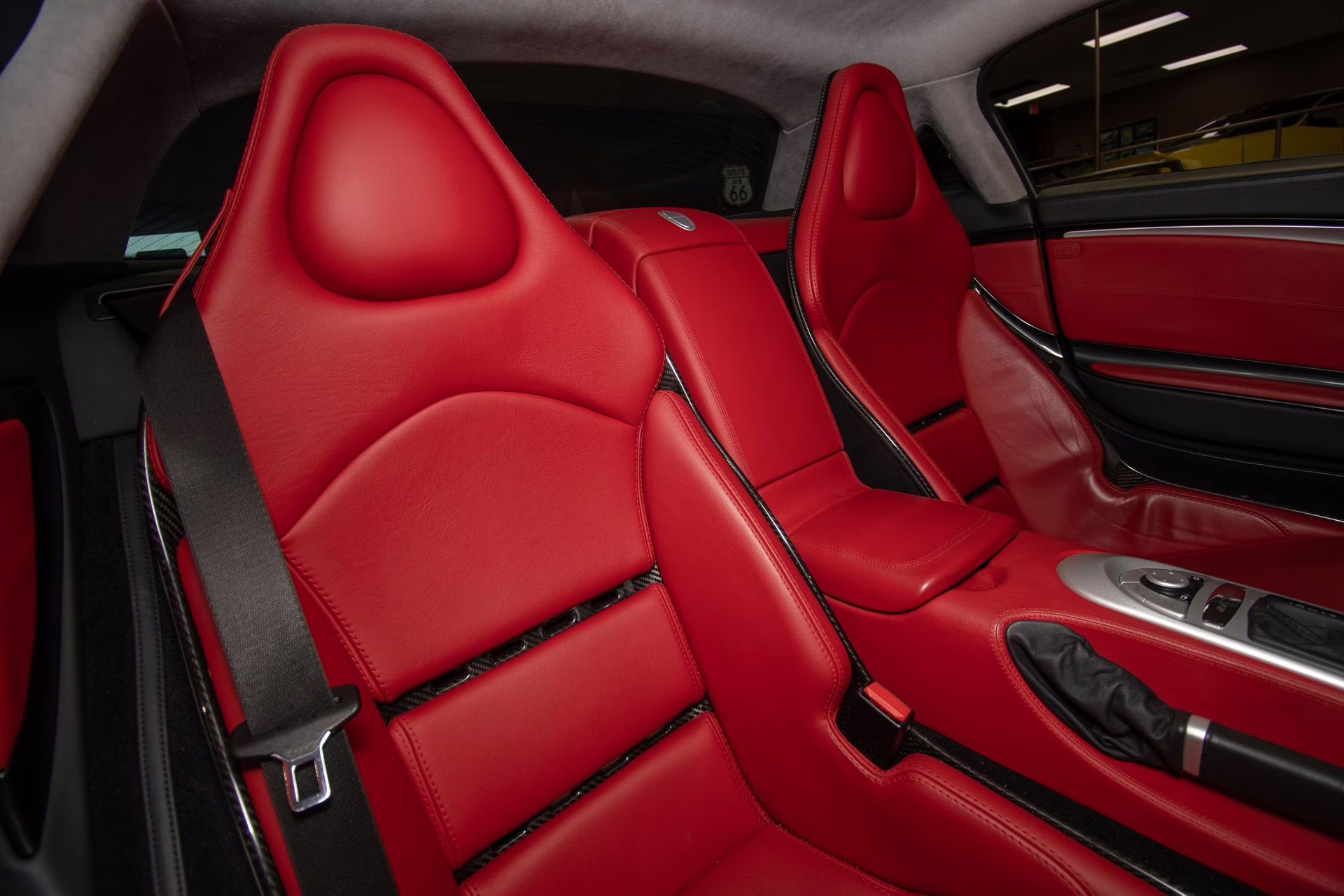 2005 Crystal Laurite Silver Mercedes-Benz SLR