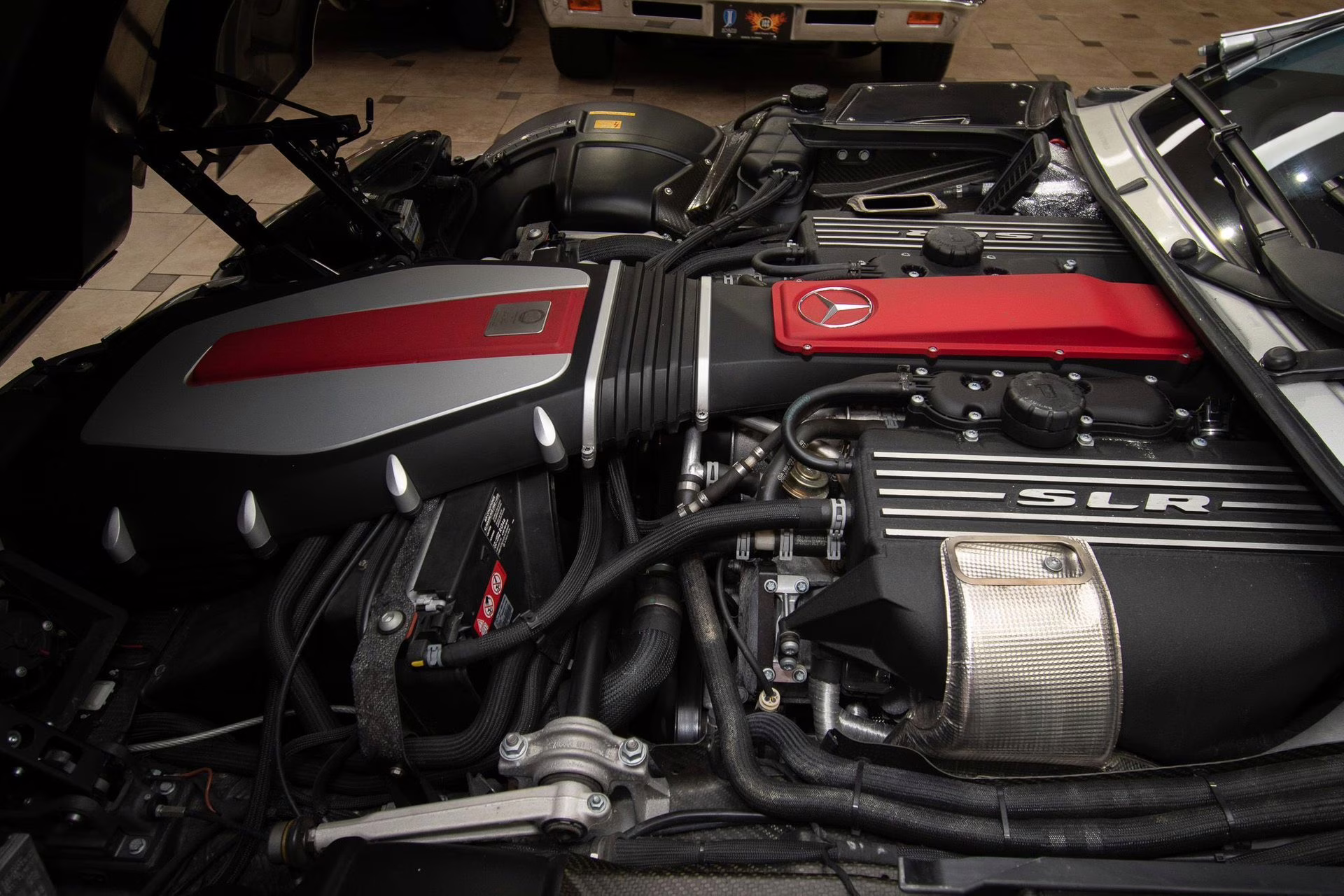 2005 Crystal Laurite Silver Mercedes-Benz SLR