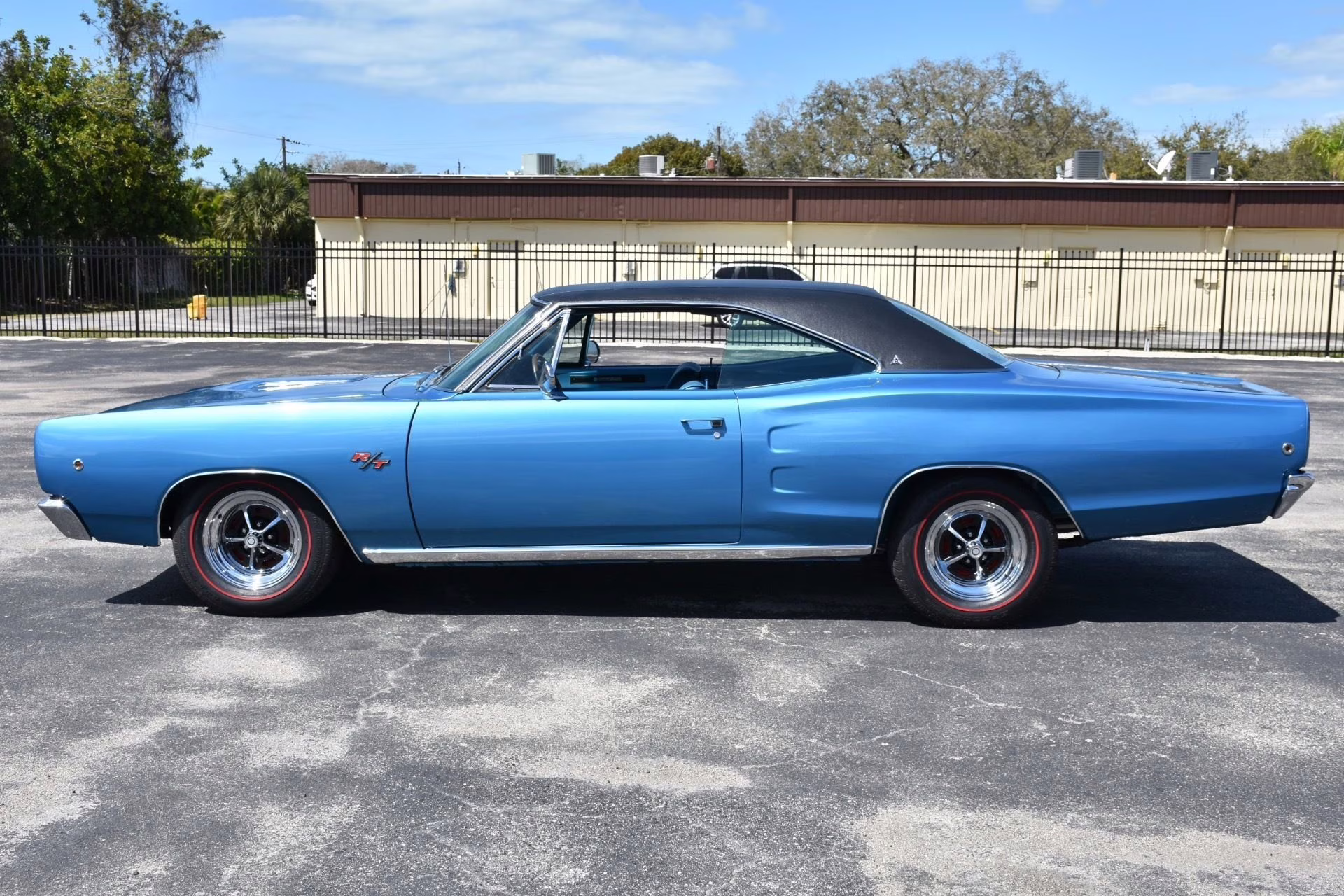 1968 Blue Dodge Coronet Coupe