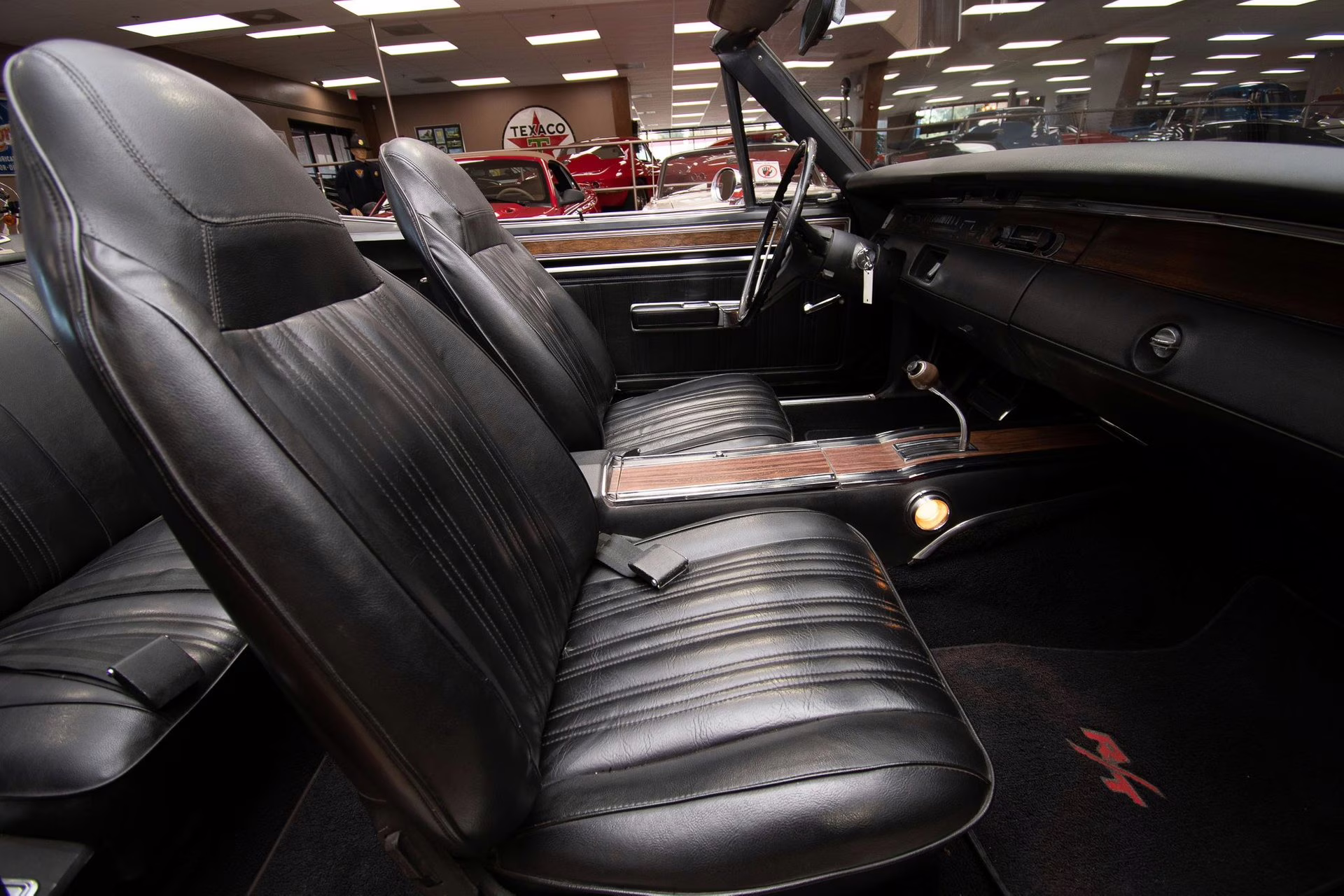 1970 Bright Red Dodge Coronet