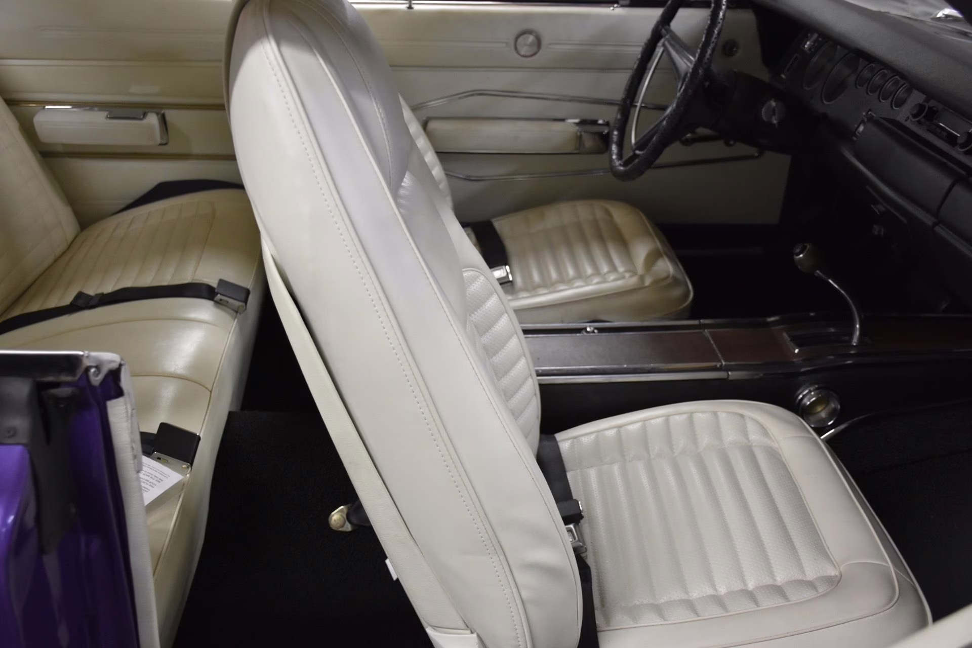 1970 Plum Crazy Purple Dodge Charger 383 Auto Plum Crazy Purple