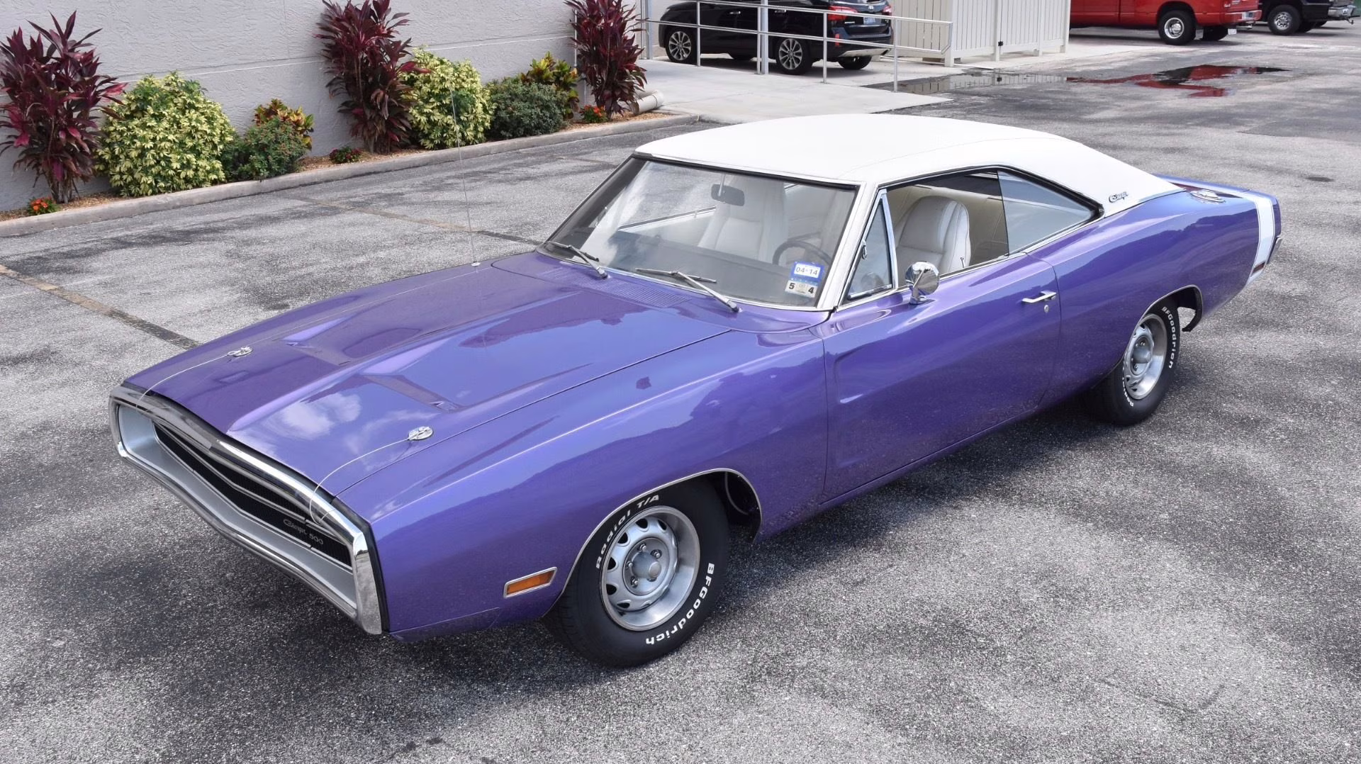 1970 Plum Crazy Purple Dodge Charger 383 Auto Plum Crazy Purple