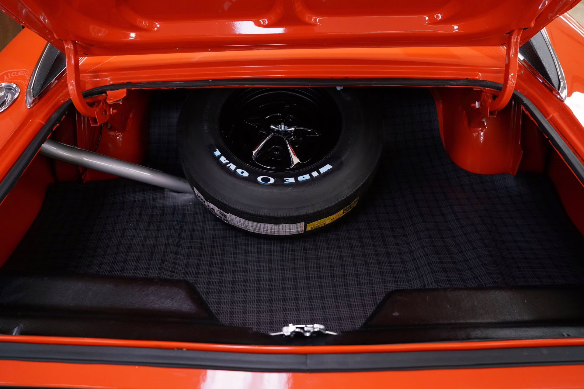 1970 Hemi Orange Dodge Charger