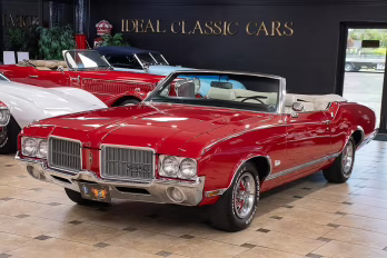 1971 Matador Red Oldsmobile Cutlass Supreme - A/C, PW, PB, PS Convertible