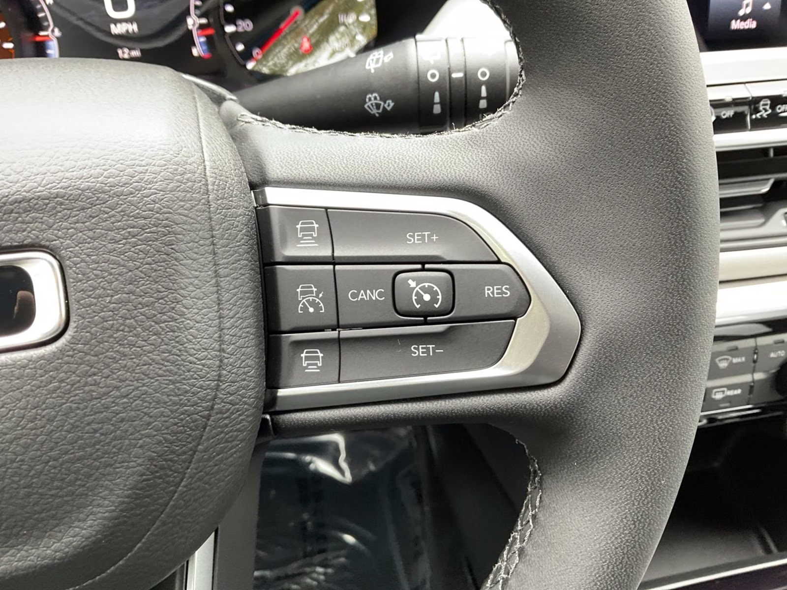 2026 Hydro Blue Pearlcoat Jeep Compass Limited 4X4 SUV