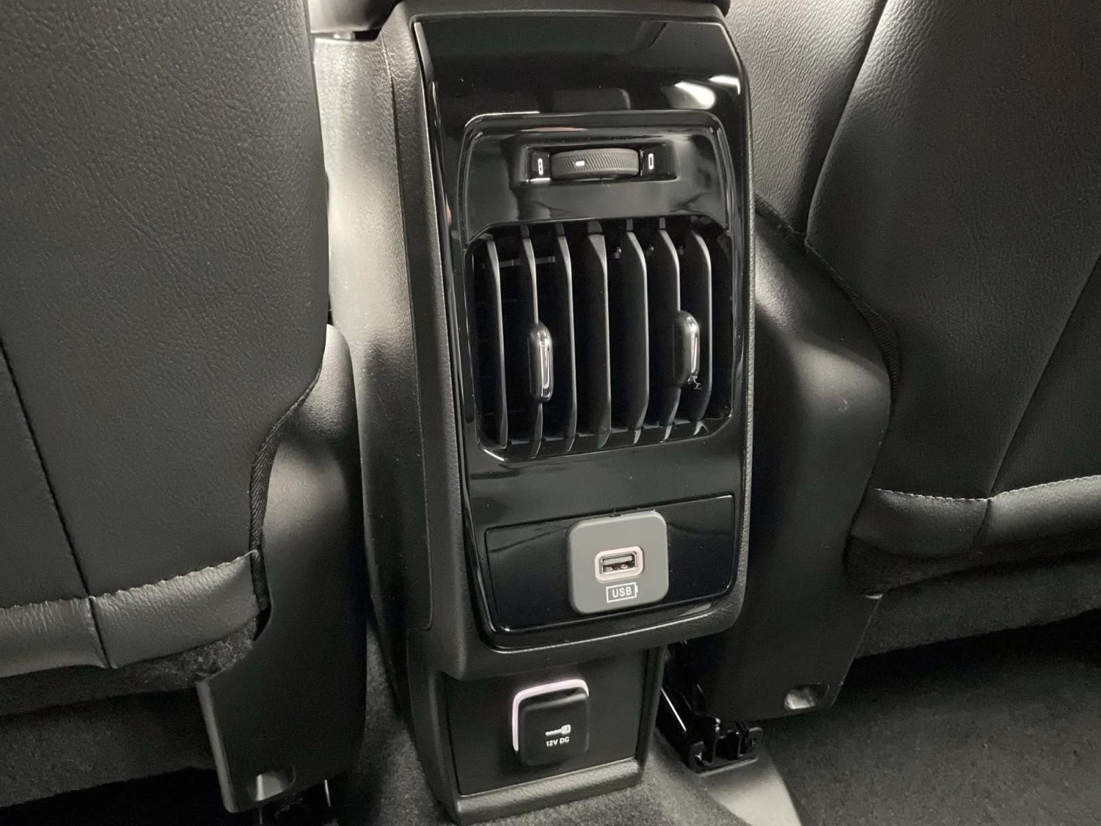 2026 Hydro Blue Pearlcoat Jeep Compass Limited 4X4 SUV