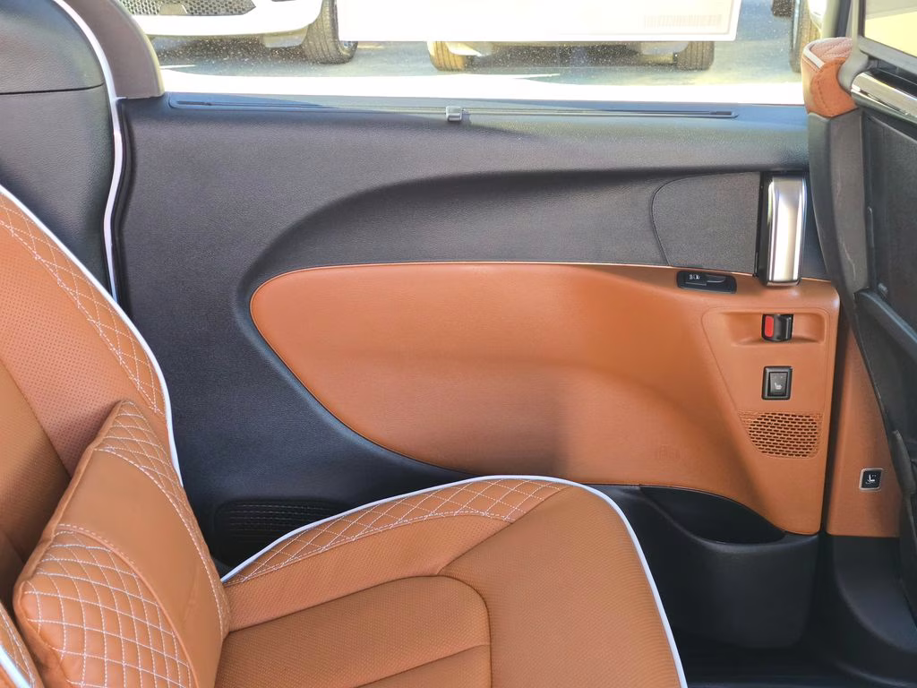 2026 Bright White Clearcoat Chrysler Pacifica Pinnacle FWD Van