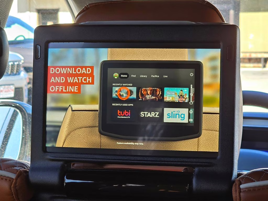 2026 Bright White Clearcoat Chrysler Pacifica Pinnacle FWD Van