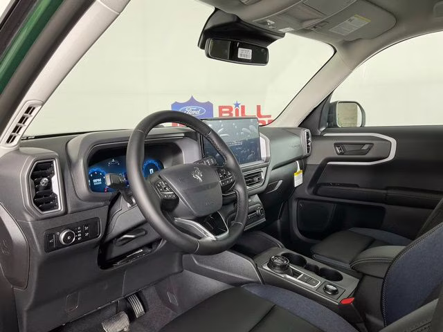 2025 Green Metallic Ford Bronco Sport Outer Banks 4X4 SUV