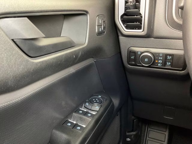 2025 Green Metallic Ford Bronco Sport Outer Banks 4X4 SUV