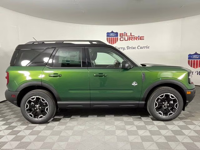 2025 Green Metallic Ford Bronco Sport Outer Banks 4X4 SUV