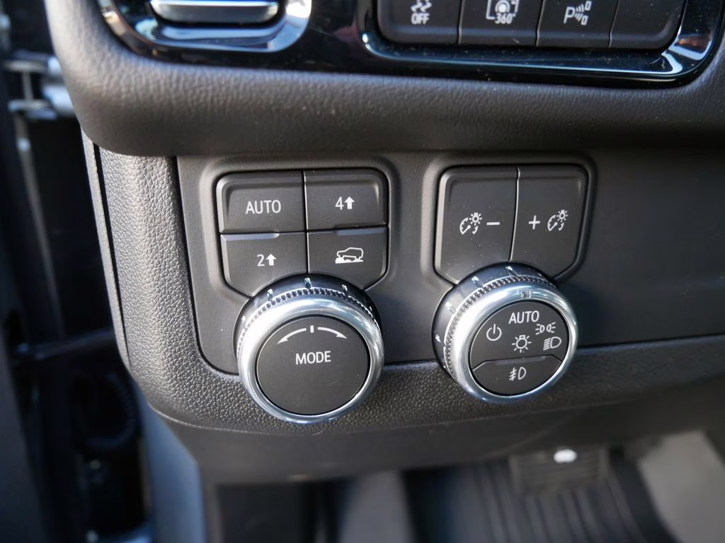 2026 Sterling Metallic GMC Yukon XL Denali 4X4 SUV