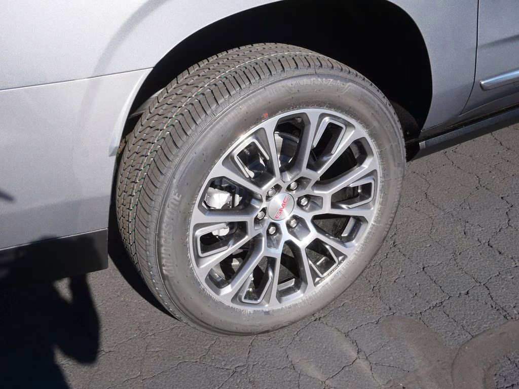 2026 Sterling Metallic GMC Yukon XL Denali 4X4 SUV