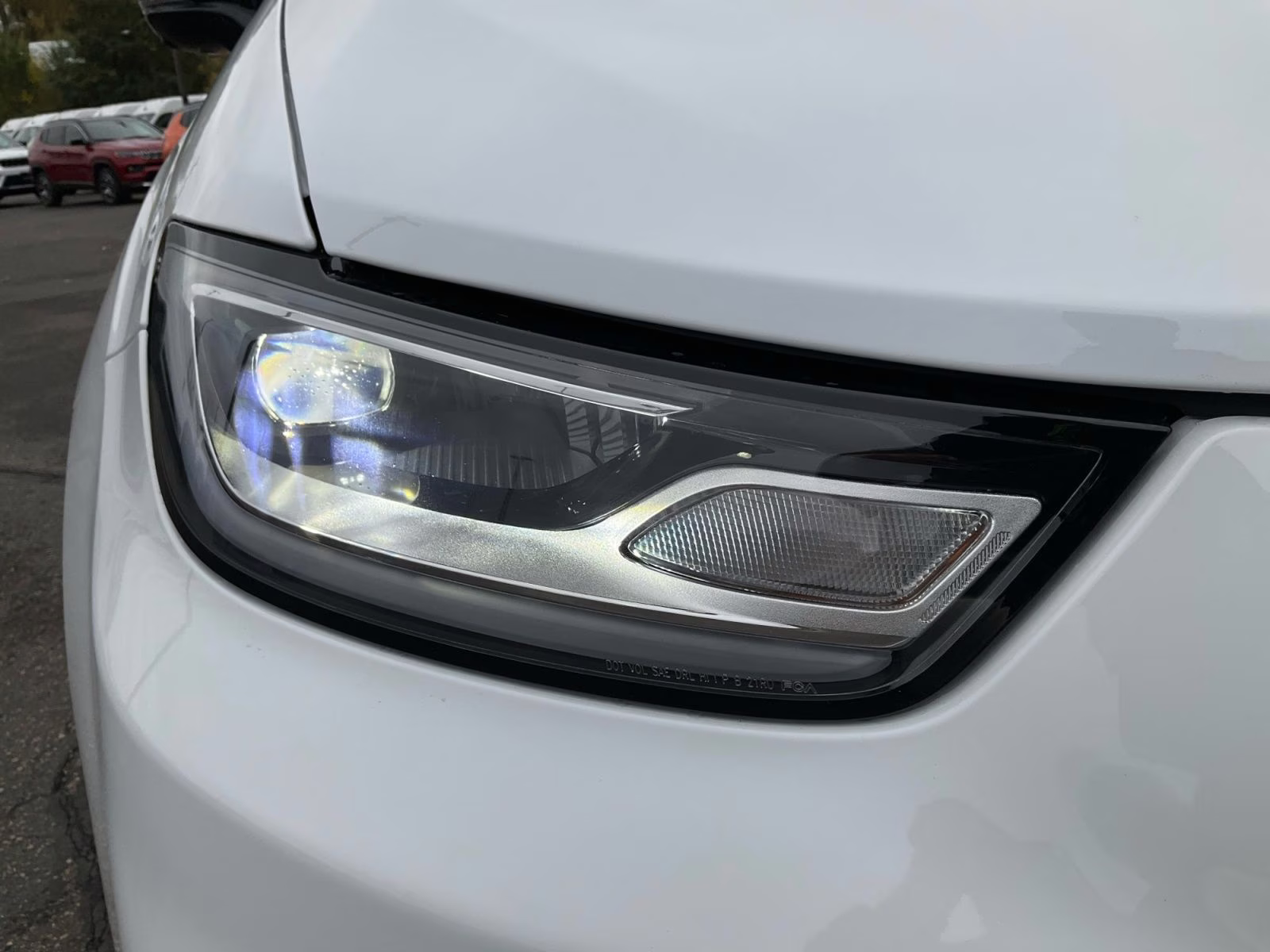 2026 Bright White Clearcoat Chrysler Pacifica Limited AWD Van