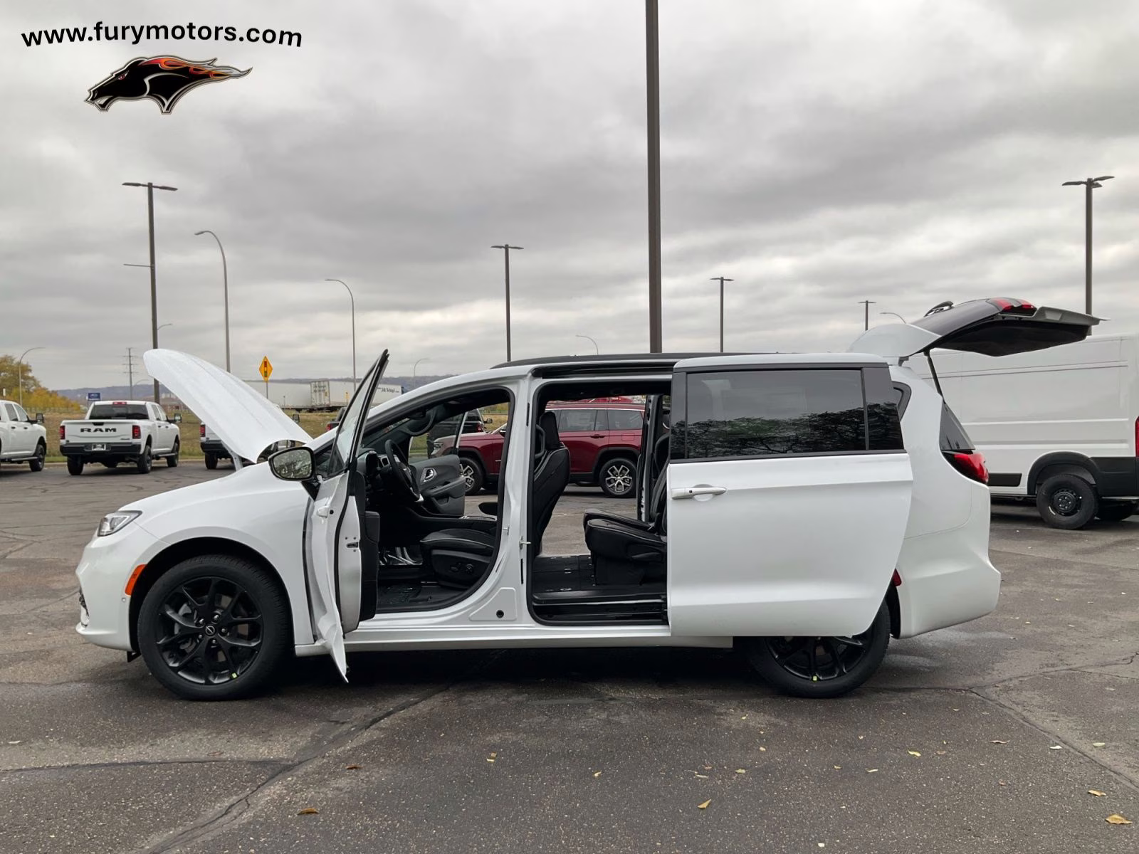 2026 Bright White Clearcoat Chrysler Pacifica Limited AWD Van