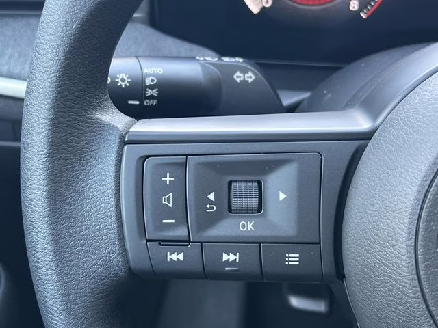 2026 Aspen White Tricoat Nissan Kicks SV FWD SUV