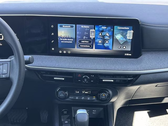 2026 Aspen White Tricoat Nissan Kicks SV FWD SUV