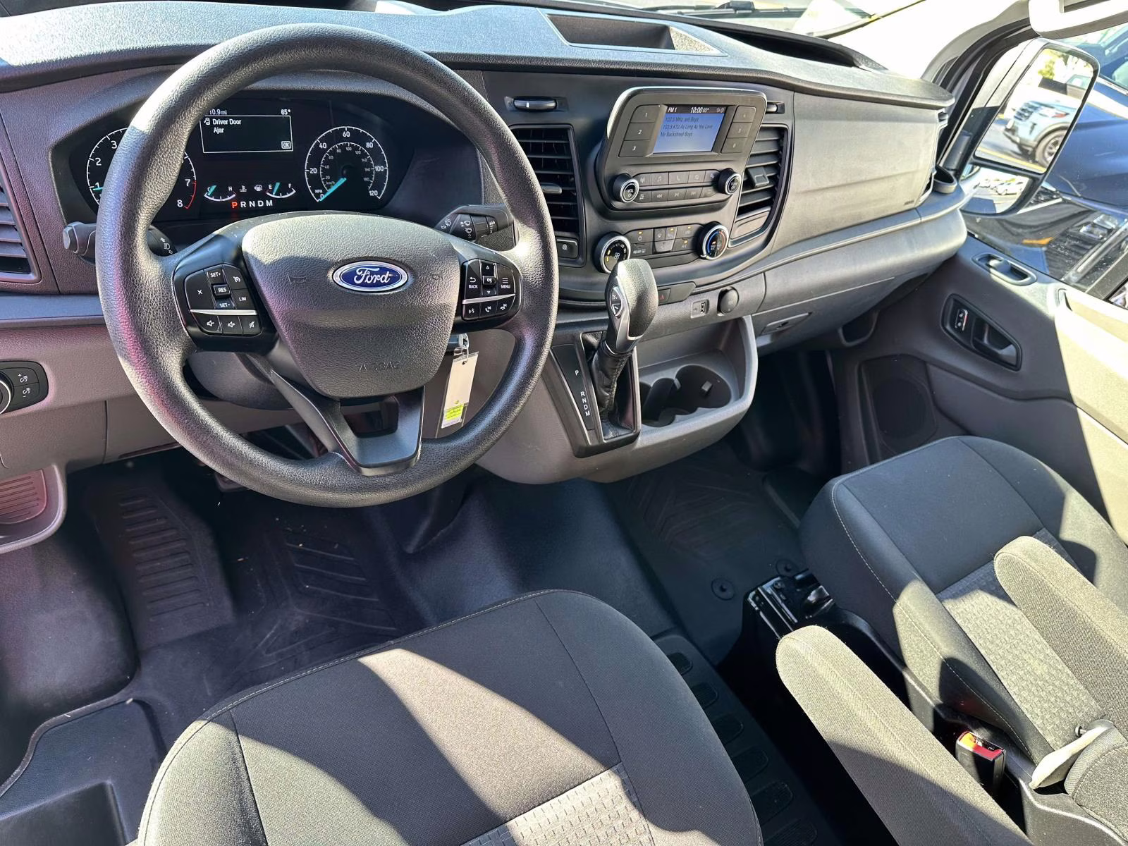 2024 Oxford White Ford Transit Cargo Van T-250 148 Low Rf 9070 GVWR RWD RWD Van