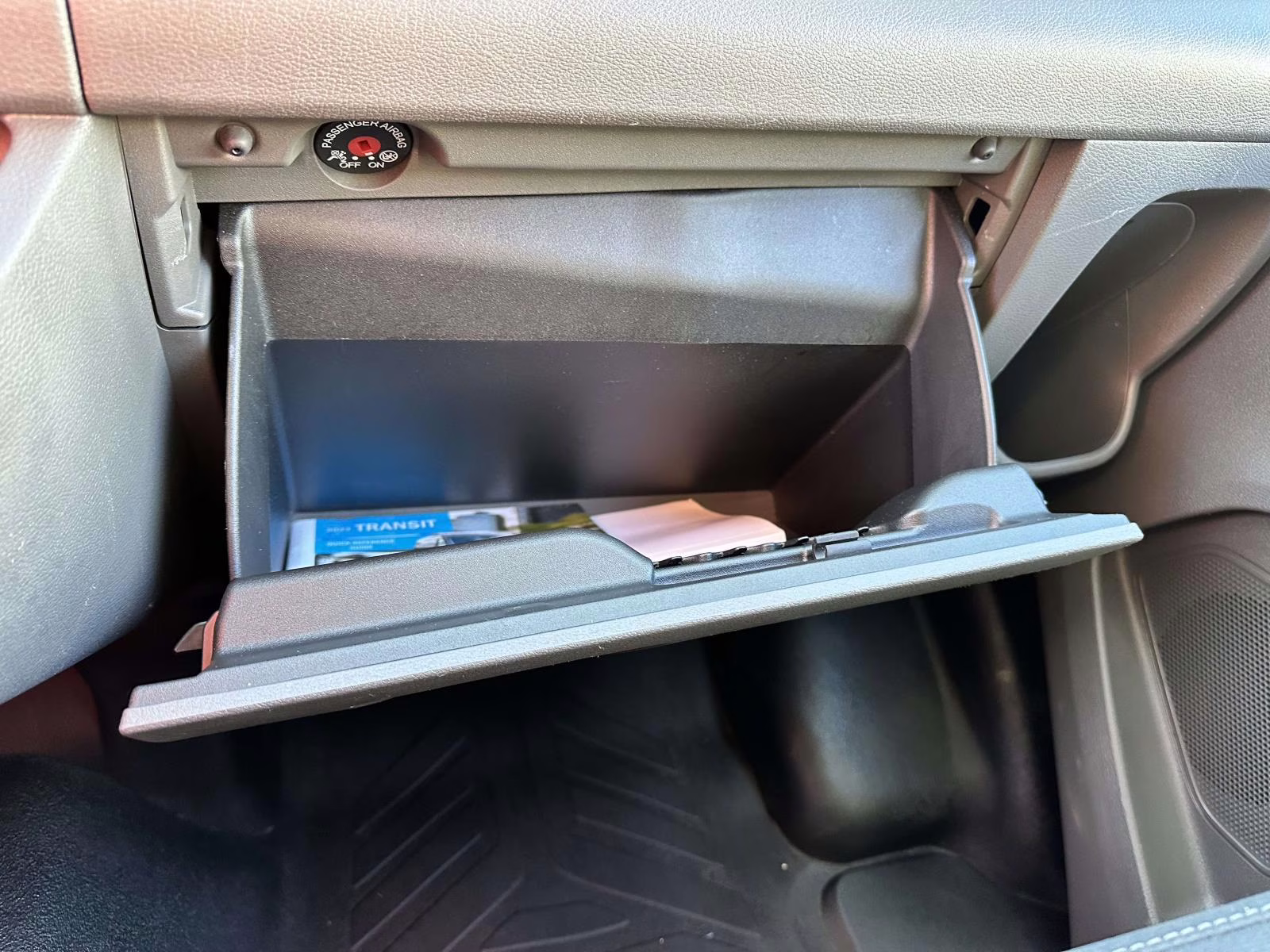 2024 Oxford White Ford Transit Cargo Van T-250 148 Low Rf 9070 GVWR RWD RWD Van