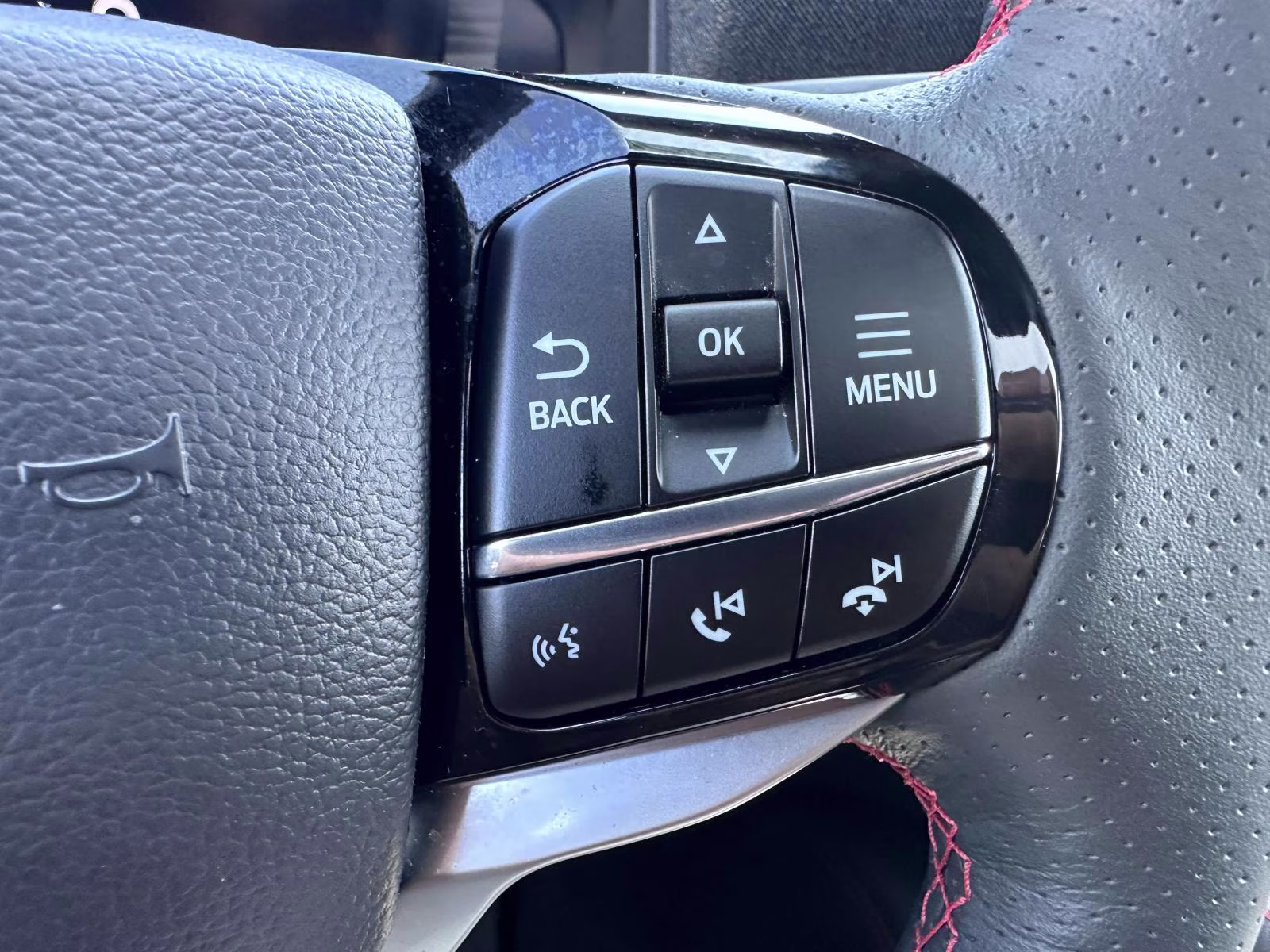 2026 Agate Black Metallic Ford Explorer ST-Line 4WD 4X4 SUV
