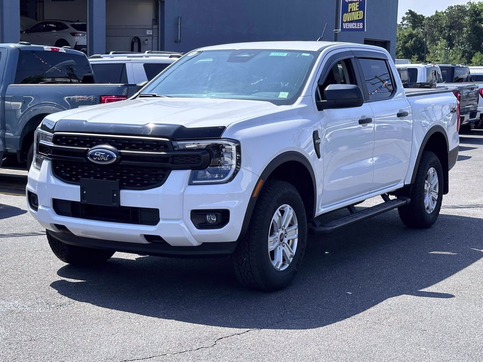 2025 Oxford White Ford Ranger XL 4WD SuperCrew 5' Box 4X4 Truck