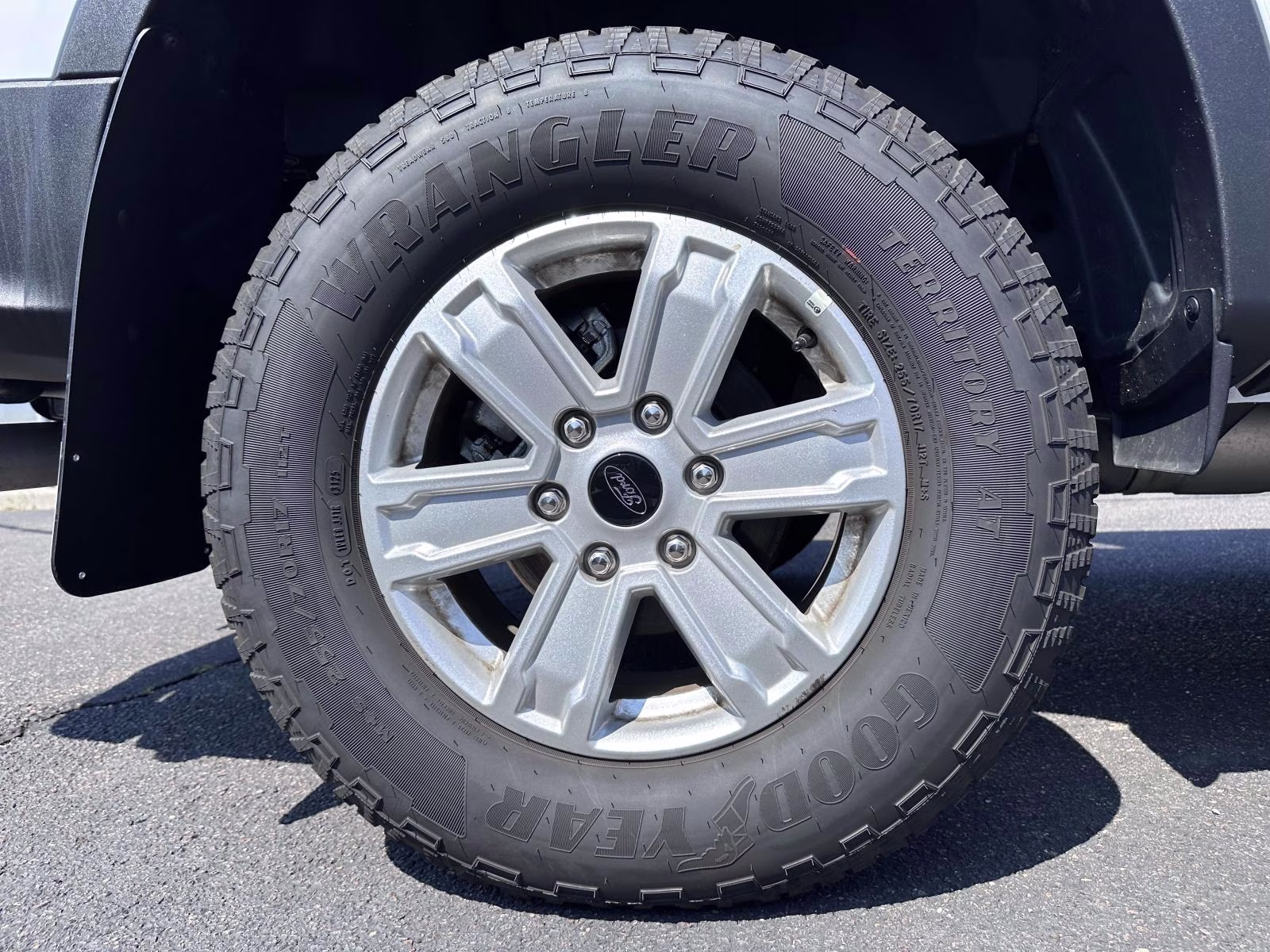 2025 Oxford White Ford Ranger XL 4WD SuperCrew 5' Box 4X4 Truck