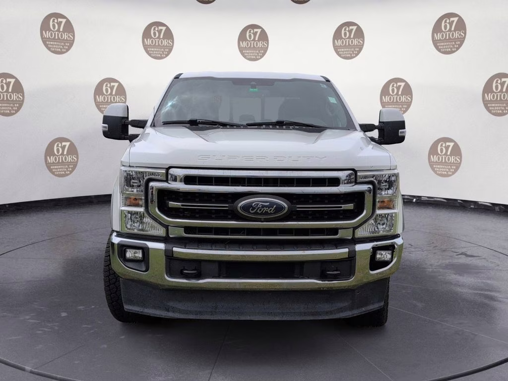 2020 White Ford Super Duty F-250 SRW Lariat 4X4 Truck