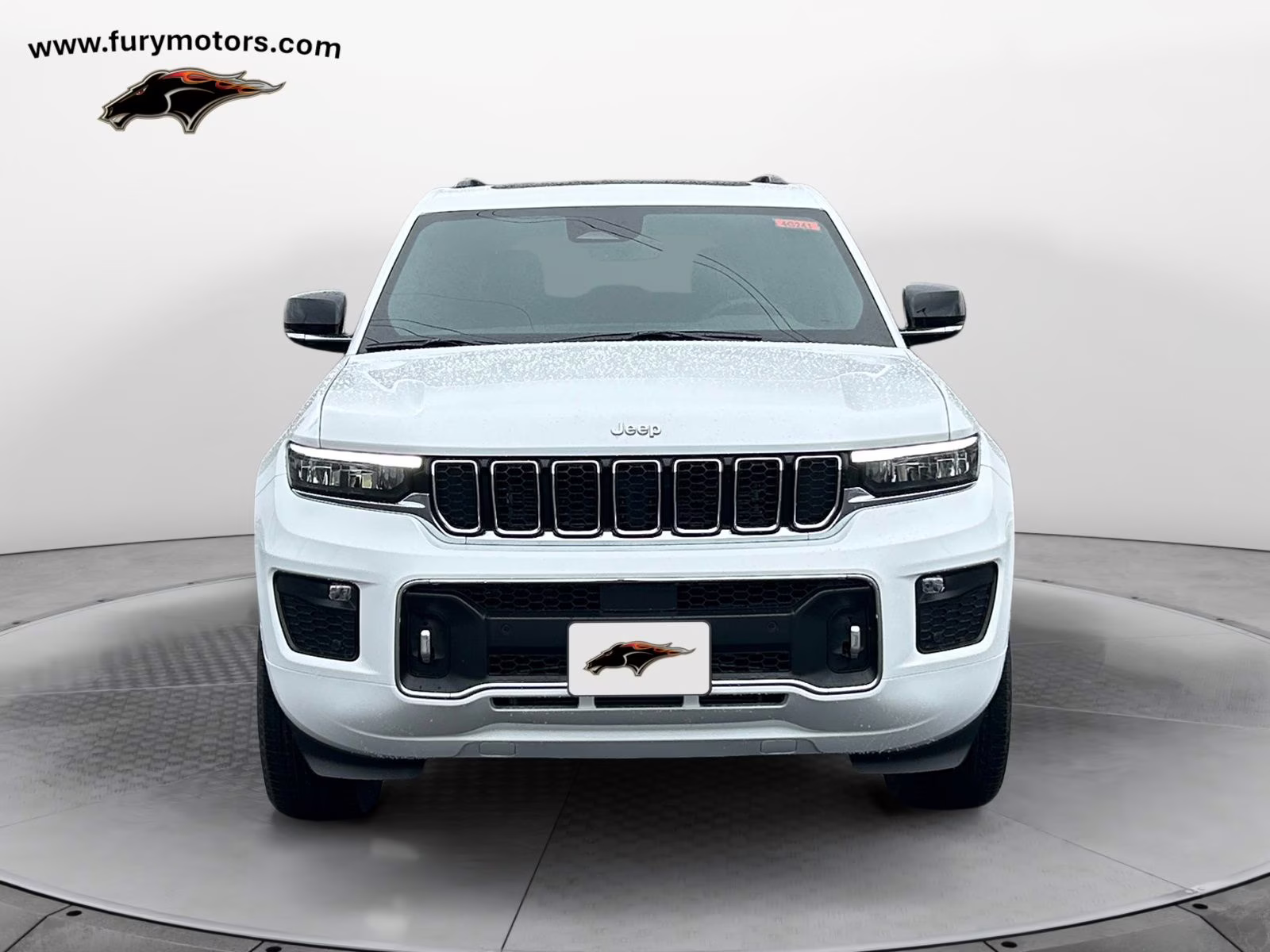 2025 Bright White Clearcoat Jeep Grand Cherokee Overland 4X4 SUV