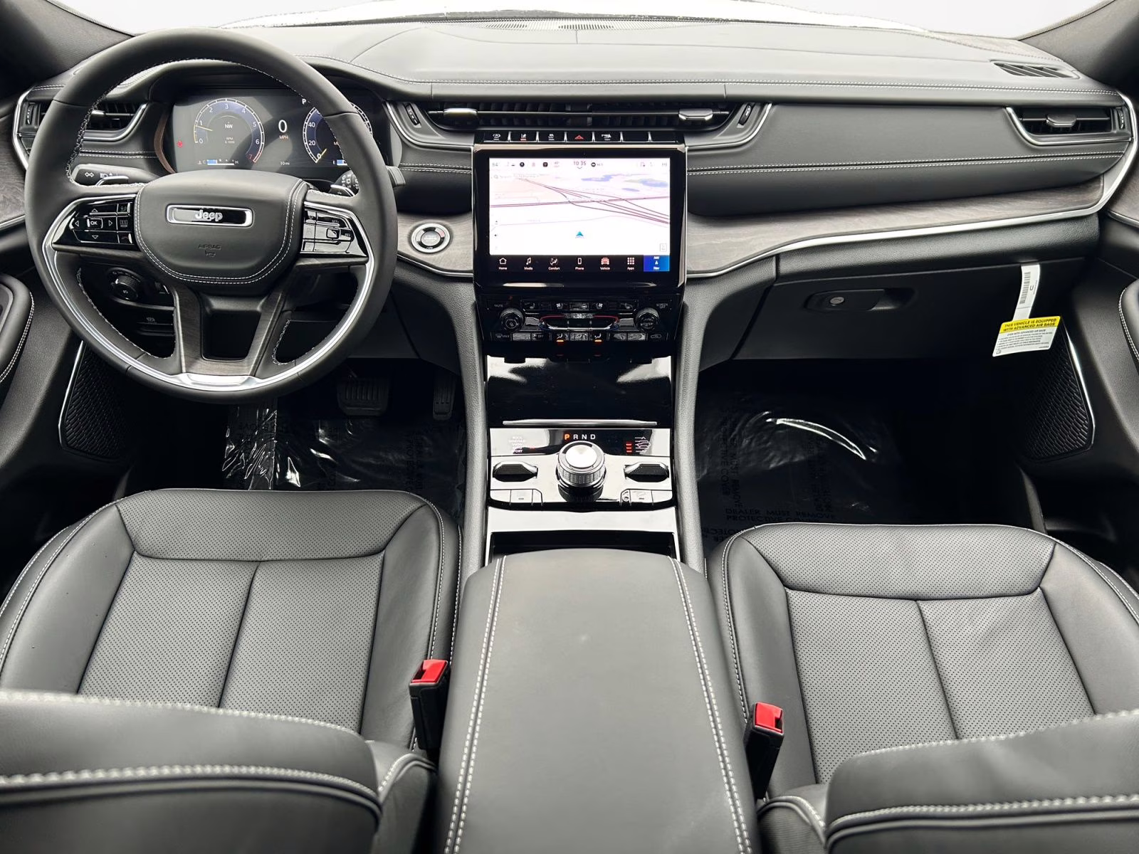 2025 Bright White Clearcoat Jeep Grand Cherokee Overland 4X4 SUV