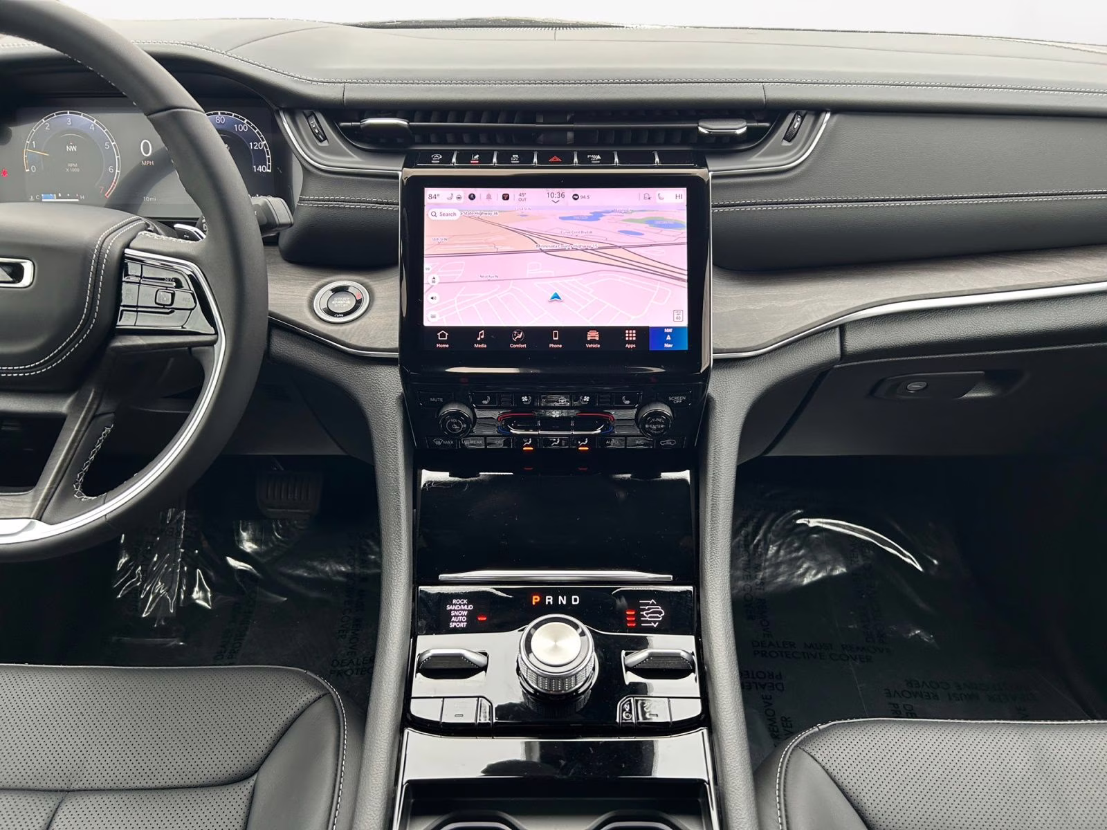 2025 Bright White Clearcoat Jeep Grand Cherokee Overland 4X4 SUV