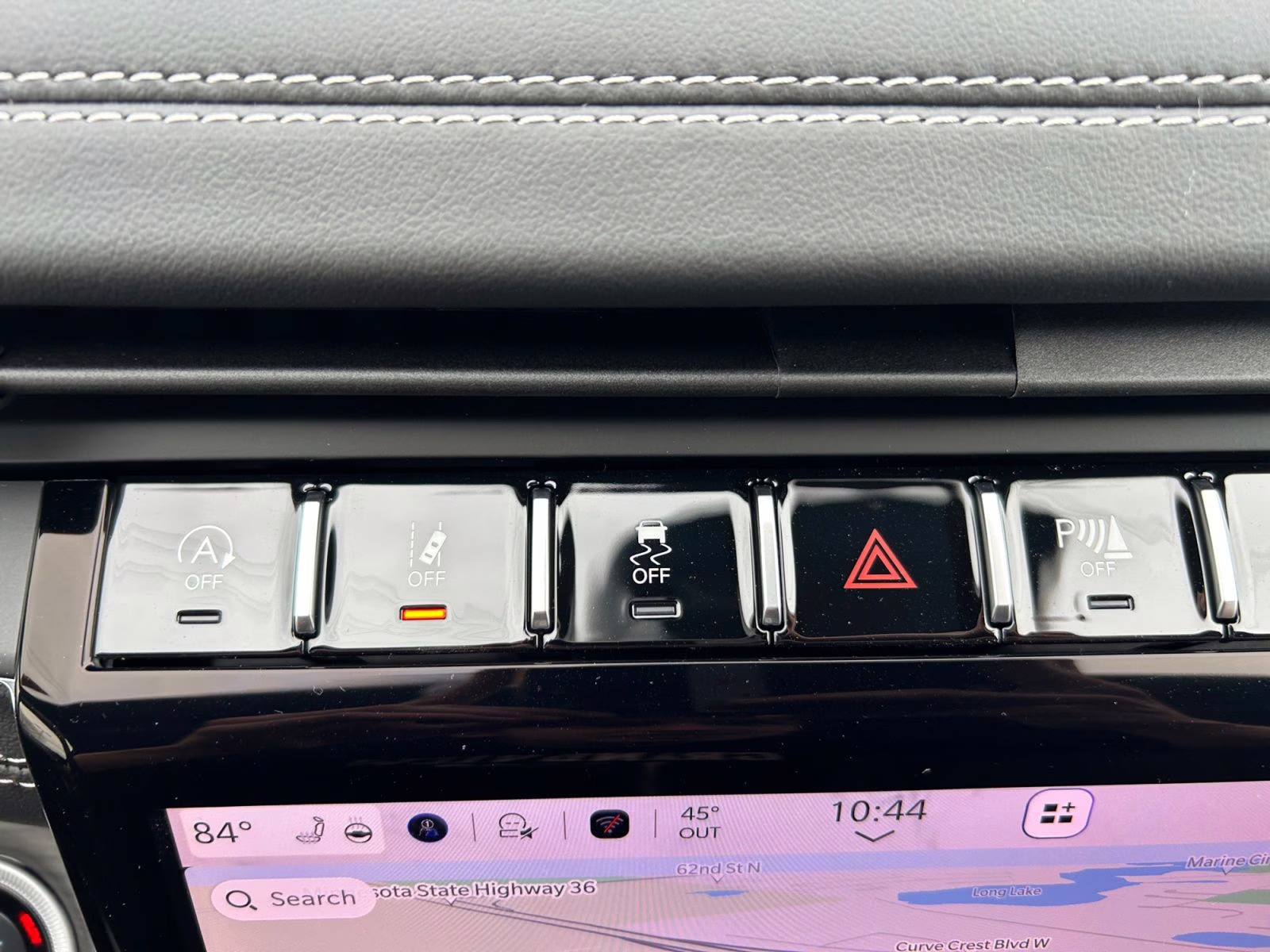 2025 Bright White Clearcoat Jeep Grand Cherokee Overland 4X4 SUV