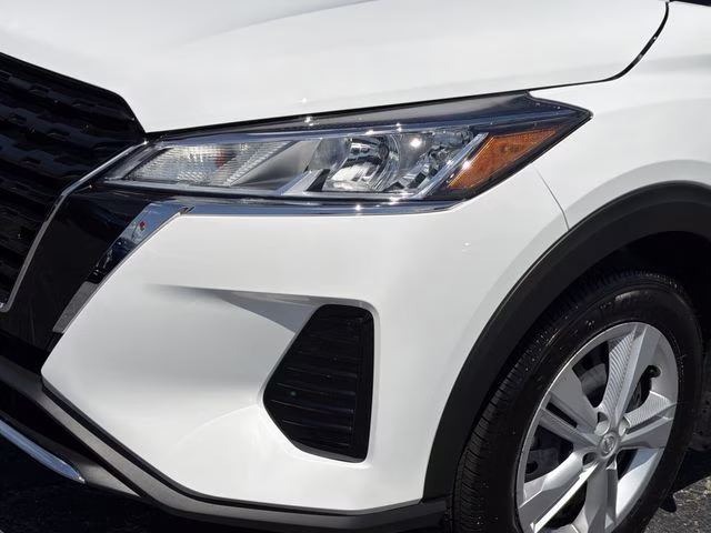 2025 Fresh Powder Nissan Kicks Play S FWD SUV