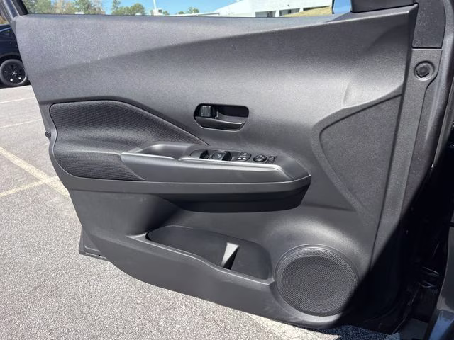 2025 Gun Metallic Nissan Kicks Play S FWD SUV
