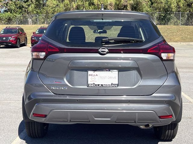 2025 Gun Metallic Nissan Kicks Play S FWD SUV