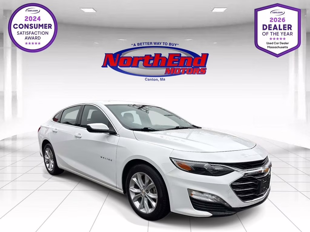 2024 Summit White Chevrolet Malibu LT FWD Sedan
