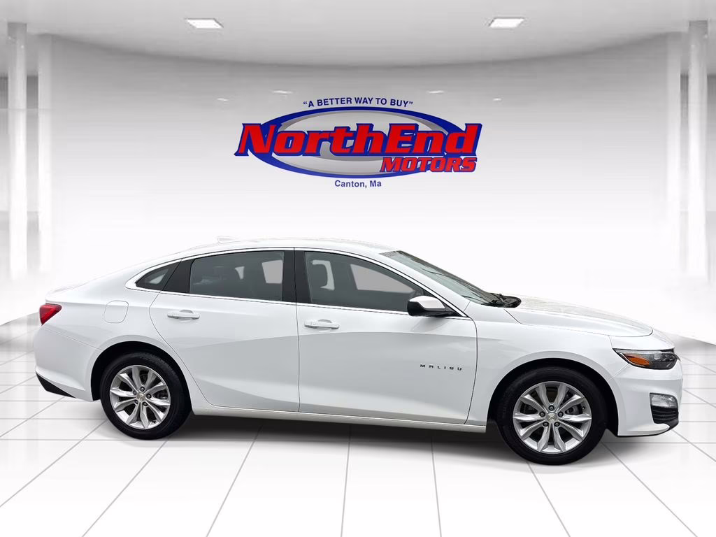 2024 Summit White Chevrolet Malibu LT FWD Sedan