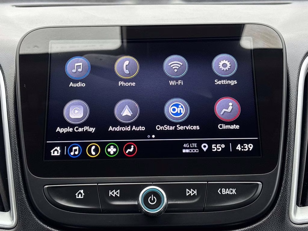 2024 Summit White Chevrolet Malibu LT FWD Sedan