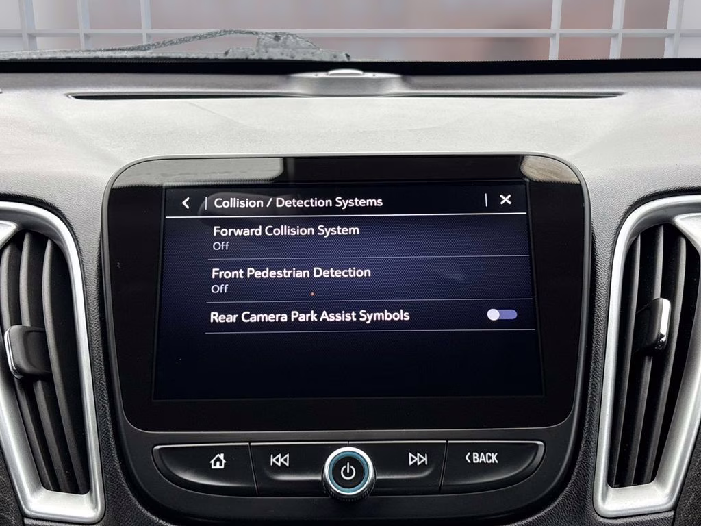 2024 Summit White Chevrolet Malibu LT FWD Sedan