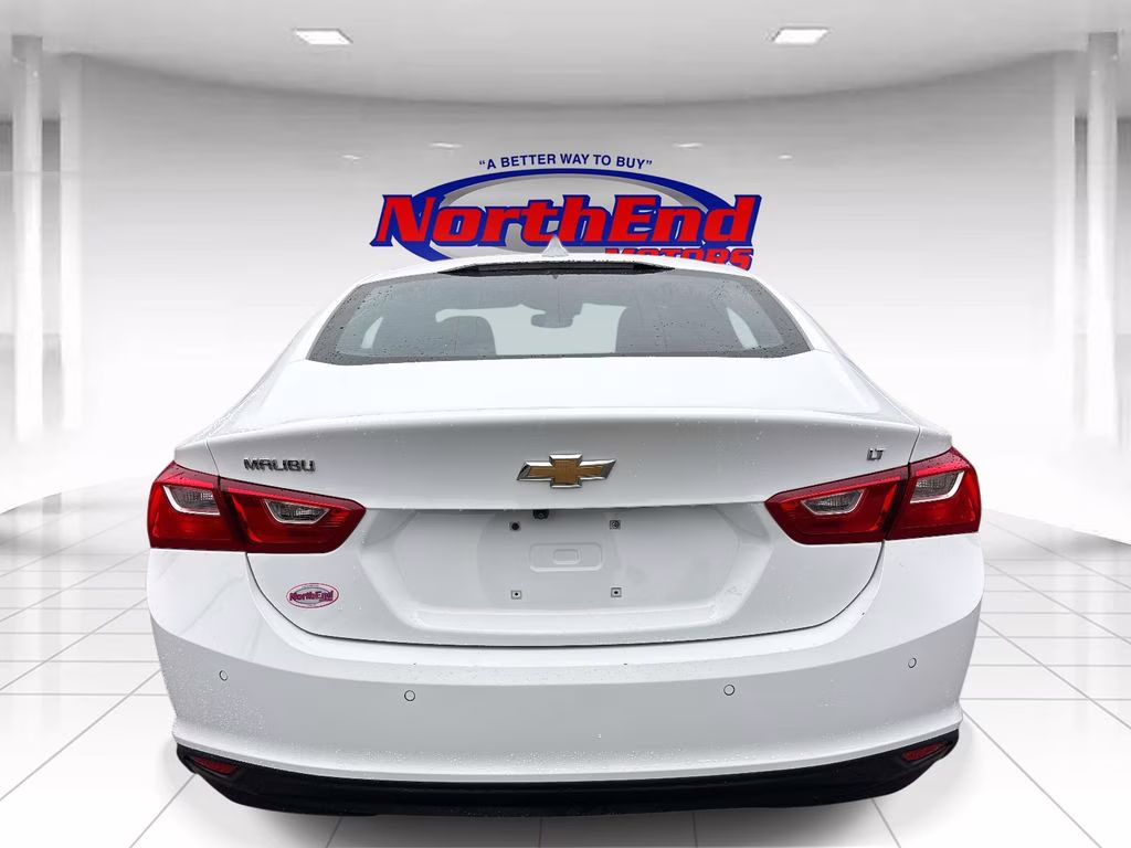 2024 Summit White Chevrolet Malibu LT FWD Sedan