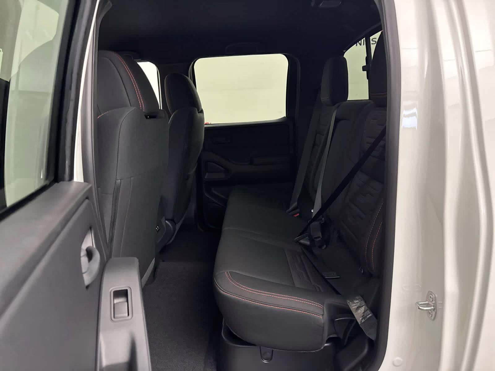 2026 Glacier White Nissan Frontier PRO-X RWD Truck