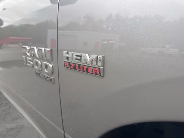 2022 Billet Silver Metallic Clearcoat Ram 1500 Classic SLT 4X4 Truck