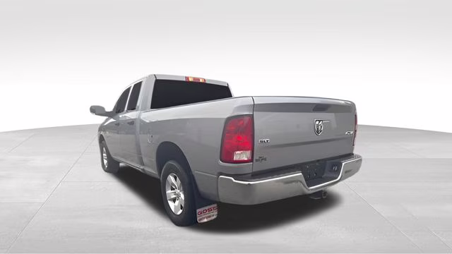 2022 Billet Silver Metallic Clearcoat Ram 1500 Classic SLT 4X4 Truck