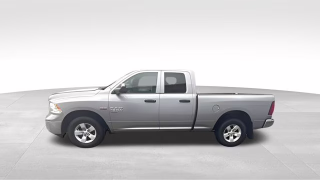 2022 Billet Silver Metallic Clearcoat Ram 1500 Classic SLT 4X4 Truck