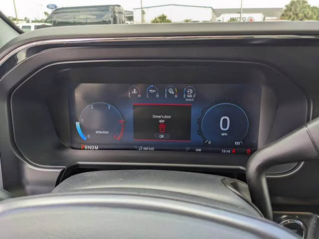 2026 Oxford White Ford Super Duty F-350 SRW Lariat 4X4 Truck